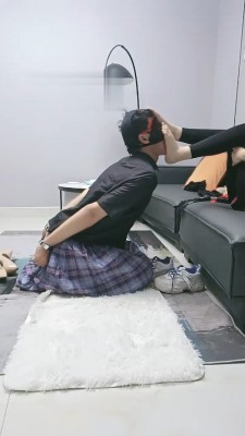 【黑猫】大学生S羞辱变装狗 bf18592