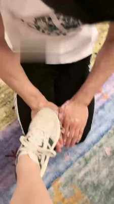 【湖北奈奈生】学生妹深夜教训邻居 bf18766