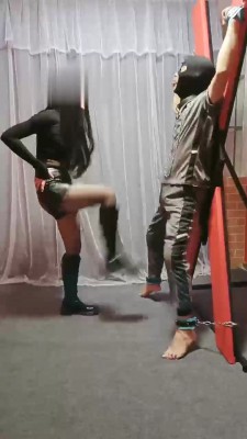 【初恋】长靴黑丝暴力提档 bf19420