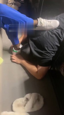 【开发素人】麻将房多素人踢踹狗 bf19317