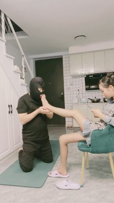 【小小小魔女】提档耳光专场 bf19533