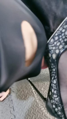 【冷艳】圣水泡面+暴力踢踹 bf19566