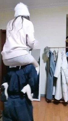 【宝儿】车展回来奖励马奴 bf20175