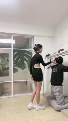 【萱萱】大学生S暴力揍狗 bf20252