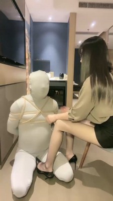 【苏曼】御姐五花大绑虐贱狗 bf20417