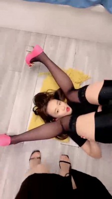 【茹雪】嘴塞萝卜强制虐母畜 bf20864