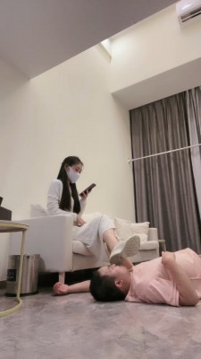 【梵一】小白鞋+高跟惩罚邻居 bf20937