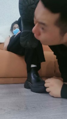 【明明】舔素人小姐姐的鞋袜脚 bf21183