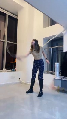 【麋鹿银儿】精彩-健身女神群调群虐 bf21189