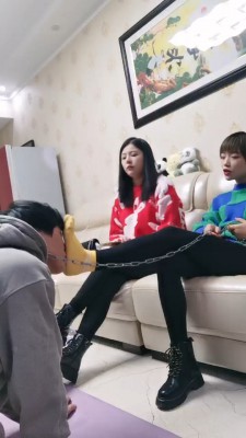 【猫咪大人】双S宝妈刑虐邻居【三视角版】 bf21365