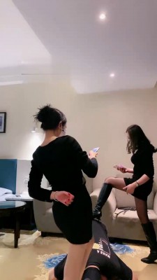 【丝绮】双S黑丝美腿踢踹/踩踏【双视角版】 bf22058