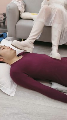 【神乐sama】长靴白丝踩地毯 bf22606