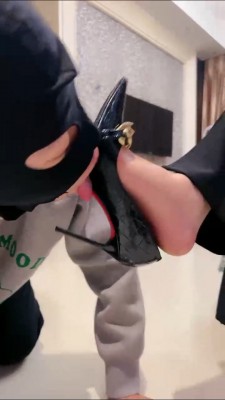 【丹主大大】女老板圈养员工 bf22801