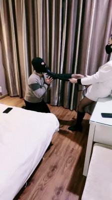 【靡兔】长靴网袜教训偷拍狗 bf22800