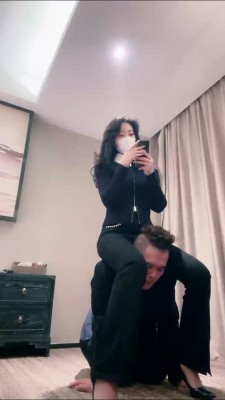 【禾末】白领出差虐废老板 bf22957