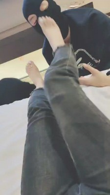 【灵竹】高跟鞋全体重踩踏+圣水 bf23286