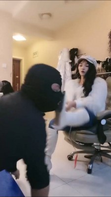 【傲雪】白靴子S调垃圾桶狗 bf23277