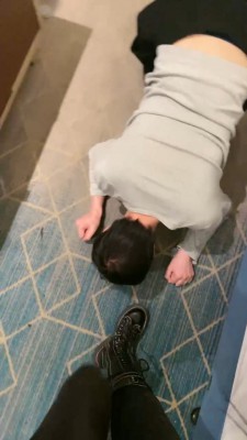 【奈奈生】绿帽贱货跪求圣水+口水 bf23223