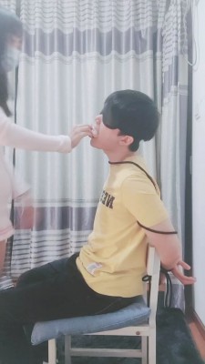 【桃子老师】捆绑哥哥袜子塞嘴虐/胯下辱 bf22605