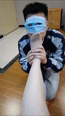 【梵高】开发长靴路人恋足肉丝 bf23908