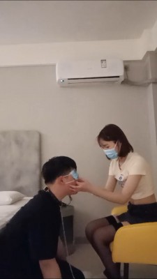 【小妈】后妈疯狂恋足调 bf23776