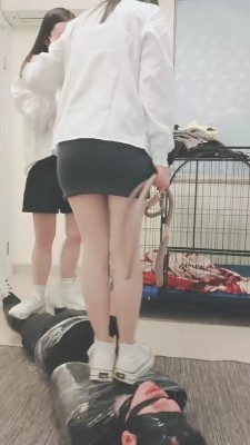 【安静大大】新年第一调虐圈养奴【双视角版】 bf23959