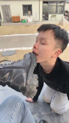 【宸宸】做御姐的圈养家奴【续集】 bf24869