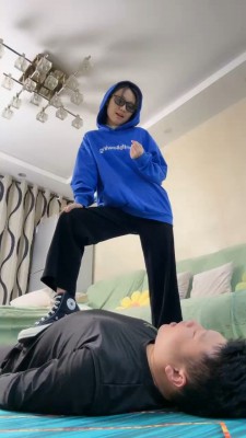 【艾莉】帆布鞋白袜全体重踩踏/转胯 bf25784