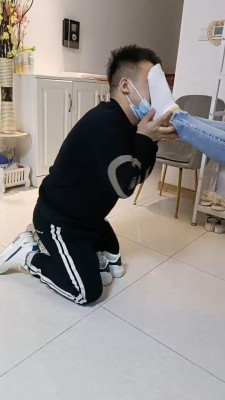 【筱雅】舔脏小白鞋/棉袜捂脸/骑马转胯/关狗笼 bf25780