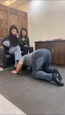 【琳嘉】双S刑虐-鞭打耳光踢打踩踏 bf25868