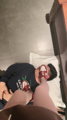 【肉肉】面部摧毁-AJ/高跟踩踏踩脸碾狗爪【完整版】 bf26102