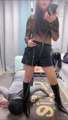 【伊兮夫妻】绿帽圈养奴的幸福生活 bf26649