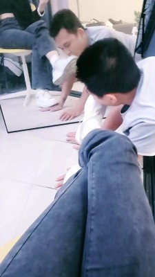 【嘉妮】舔脏小白鞋/闻白棉袜 bf26737