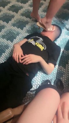 【三三】餐厅聚会群调/塑料袋套头窒息/喂食舔脚【双视角版】bf26776