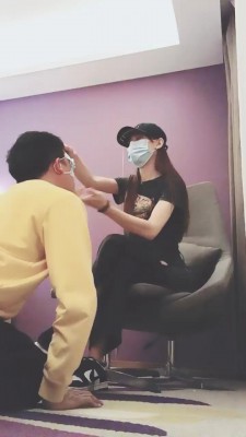 【美娜格格】运动鞋白棉袜惩罚家奴【上】 bf26793