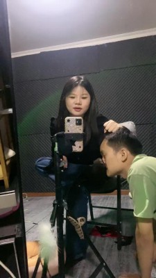 【暴力女王lucky】带闺蜜体验调狗-踢裆/升水【双视角版】bf26883