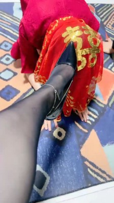 【茹雪】下贱新郎新娘做狗奴/圣水黑丝脚舔 bf27506