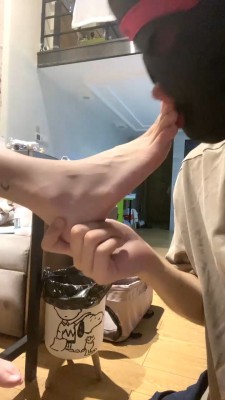 【香菜】白丝萝莉主骑马诱惑贱狗 bf27869