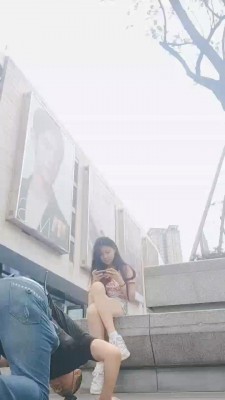 【全能来福M】给路人美女跪拜会是什么反应【续集】 bf28012