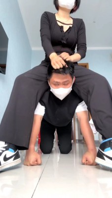 【朱砂痣】鞋抽耳光/舔口水脏鞋底/人肉坐垫/掐乳 bf28855