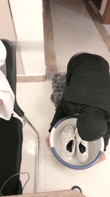 【宸宸】赏赐家奴喝洗脚洗鞋脏水 bf28957