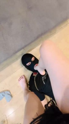 【jenn】全体重踩踏/运动鞋原味袜羞辱/脚插嘴/耳光鞋踩头 bf29131