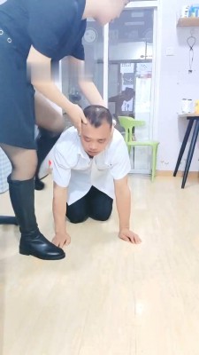 【嘉文】美容院S-耳光/舔长靴/捆绑/喂食 bf29173