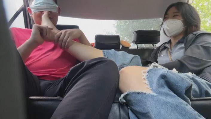 【朱砂痣】户外驾校开发学员-舔脚舔脏鞋吃口水 bf29404