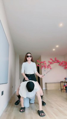 【语阳】御姐皮靴骑马训练 JS230611051