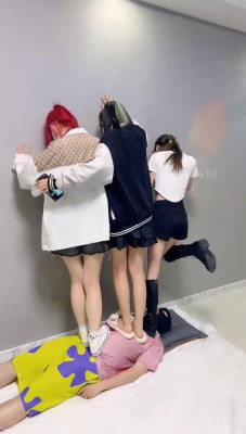 【精神小妹】3S全体重踩踏地毯/踩头/跳跺狗爪 bf29578