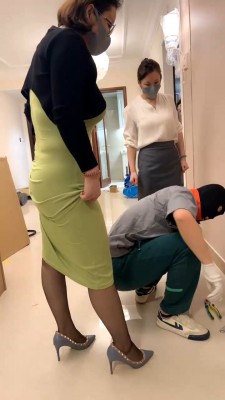 【梓夫人】双S暴力虐打装修工人【完整版】 bf29646