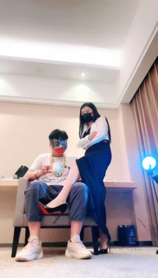 【甜心教主】剧情-老板与美女下属-高跟诱惑 bf29928