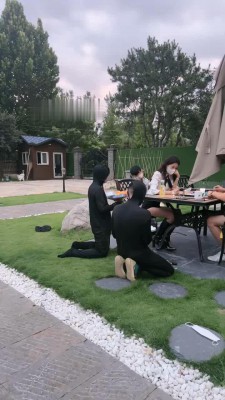 【沅芷大人】奴的正确使用方式-桌旁伺候打牌/电击出火花 JS230709029