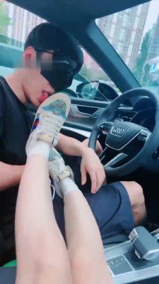 【川野尤娜】车内-舔脏鞋原味白袜裸足 bf30287